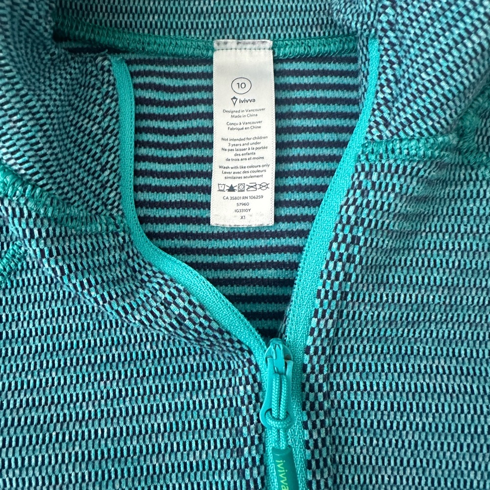 ivivva long sleeve zip up - size 10